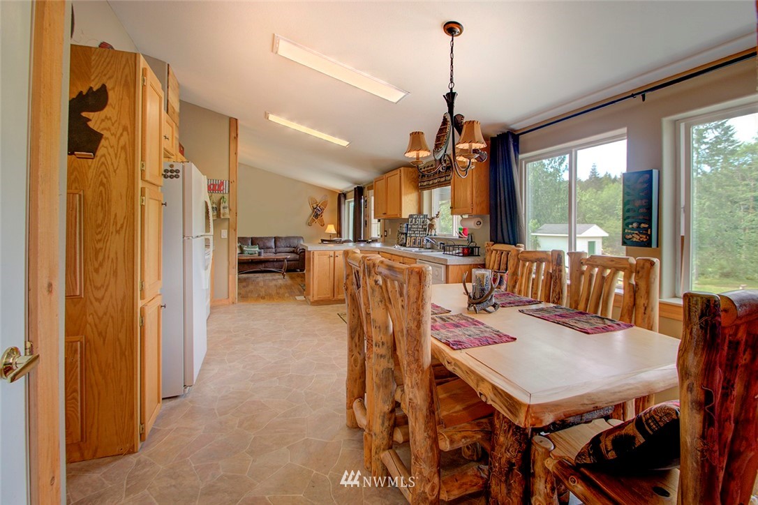238 Oxbow Road Woodland, WA 98674 - Photo 8 of 25 Gallery Image 8