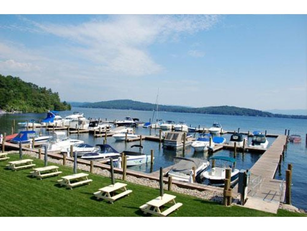43 Yachtmen's Ridge Laconia, NH 03246 - Photo 13 of 17 Gallery Image 13