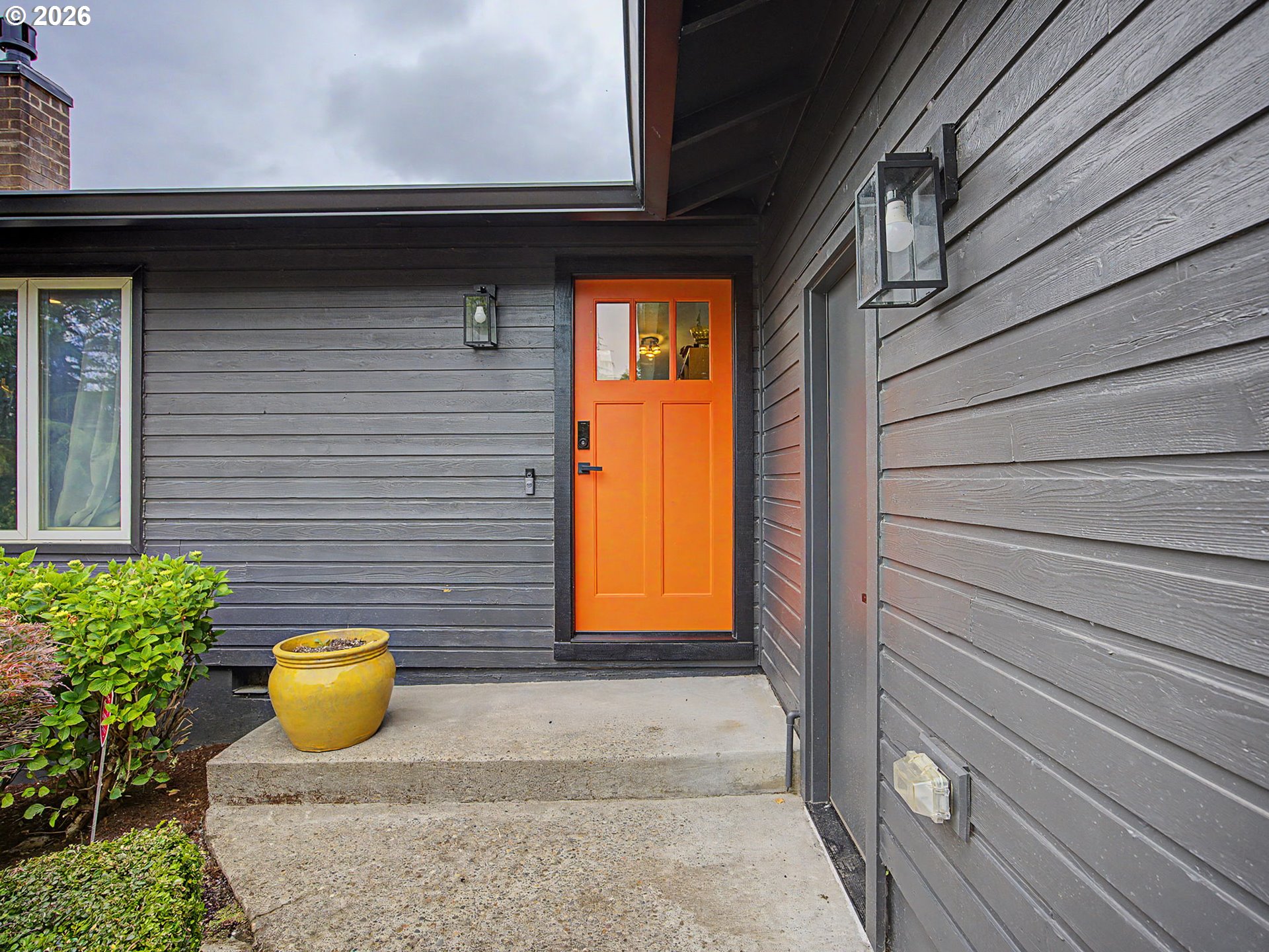 1413 Southwest 14th Street Gresham, OR 97080 - Photo 2 of 48