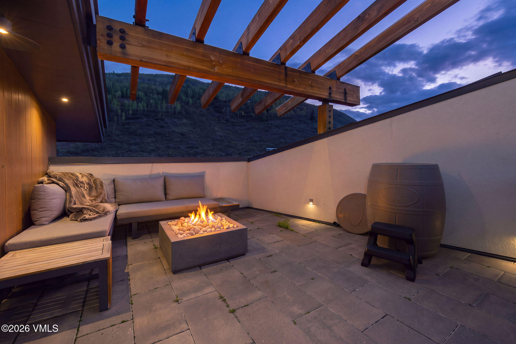 430 South Frontage Road East, Unit 406 Vail, CO 81657 - Photo 21 of 30 2509_altus_ph_406_exterior_rooftop_a_twi