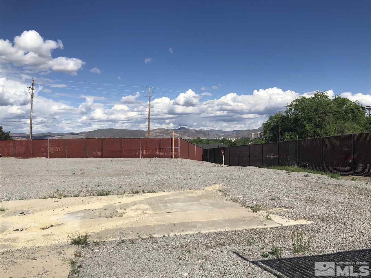2205 Sutro Street Reno, NV 89512 - Photo 2 of 14 a view of a backyard of a house