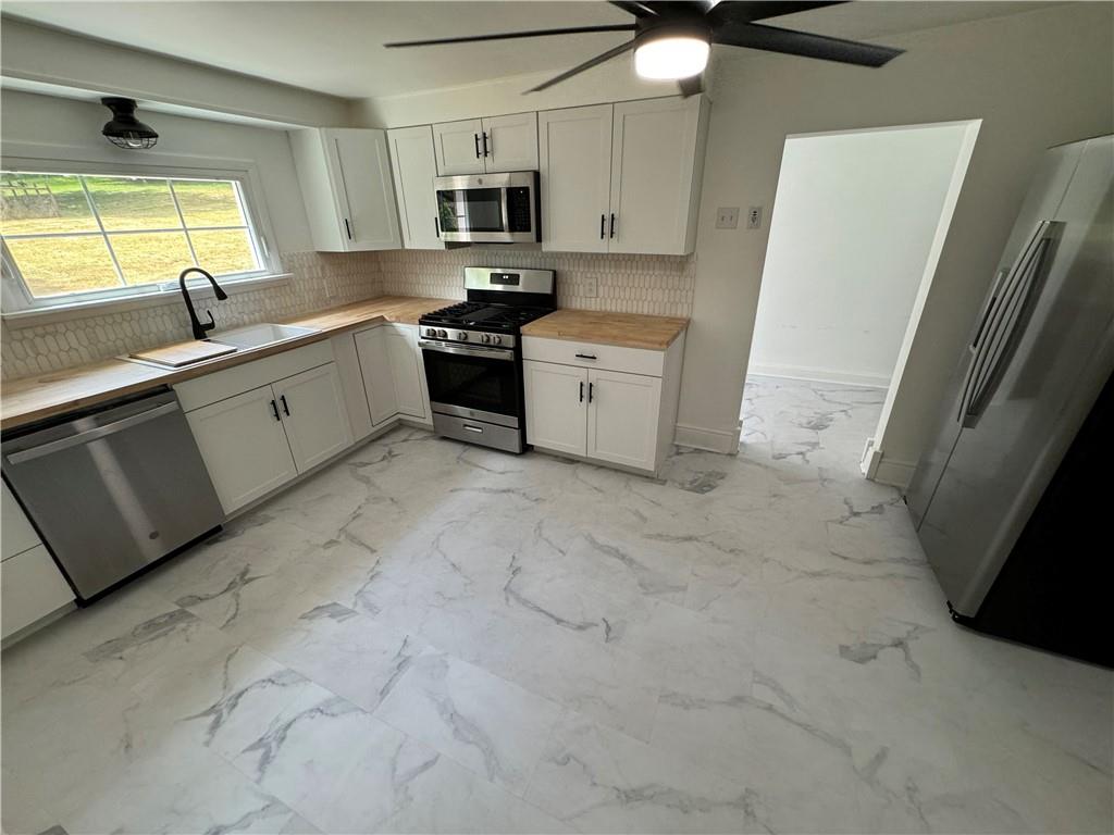 1822 Rostraver Road Rostraver Township, PA 15012 - Photo 2 of 33 Gallery Image 2