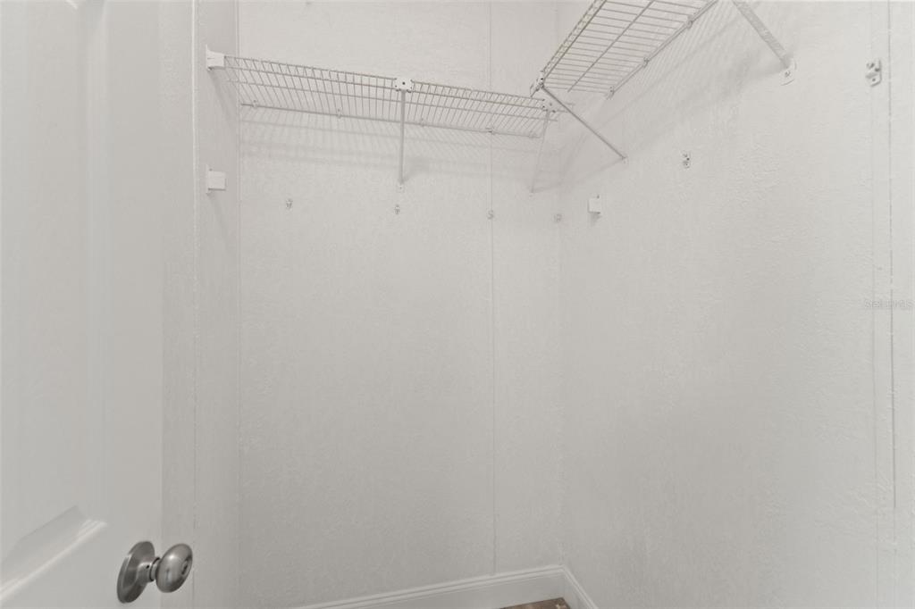 6718 West Pershing Drive Homosassa, FL 34448 - Photo 29 of 47 a view of a small space