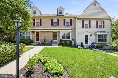 $500,000 | 762 Shropshire Drive, West Chester, PA 19382