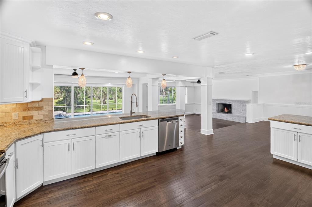 6420 Southwest 35th Way Gainesville, FL 32608 - Photo 13 of 63