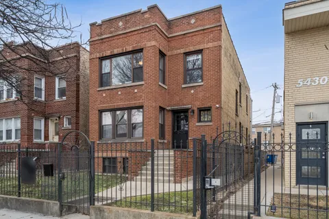$925,000 | 5426 North Western Avenue, Chicago, IL 60625
