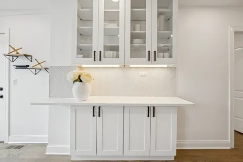 $925,000 | 5426 North Western Avenue, Chicago, IL 60625