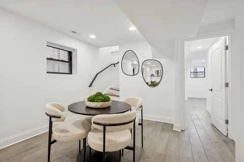 $925,000 | 5426 North Western Avenue, Chicago, IL 60625