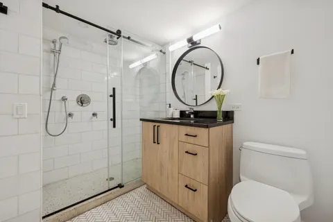 $925,000 | 5426 North Western Avenue, Chicago, IL 60625