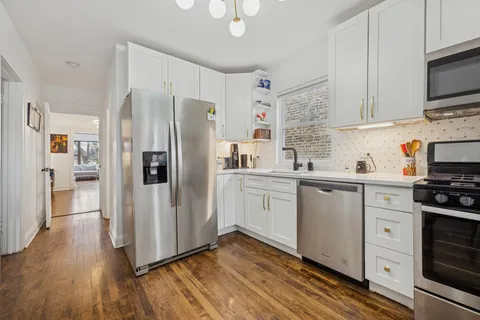 $925,000 | 5426 North Western Avenue, Chicago, IL 60625