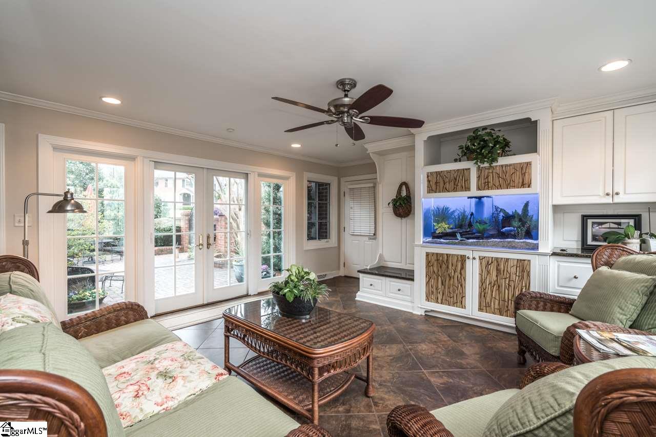 11 Babbs Hollow Road Greenville, SC 29607 - Photo 13 of 34