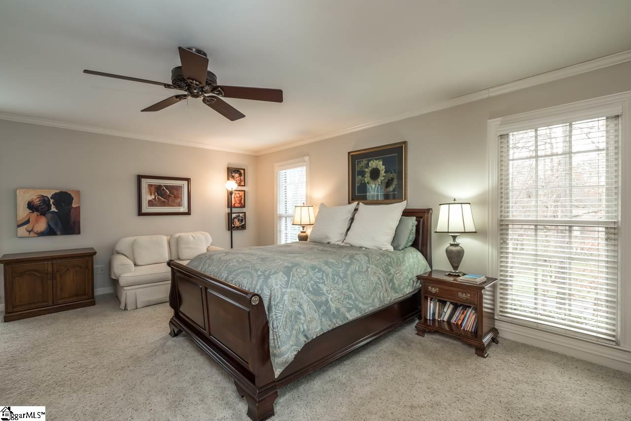 11 Babbs Hollow Road Greenville, SC 29607 - Photo 16 of 34