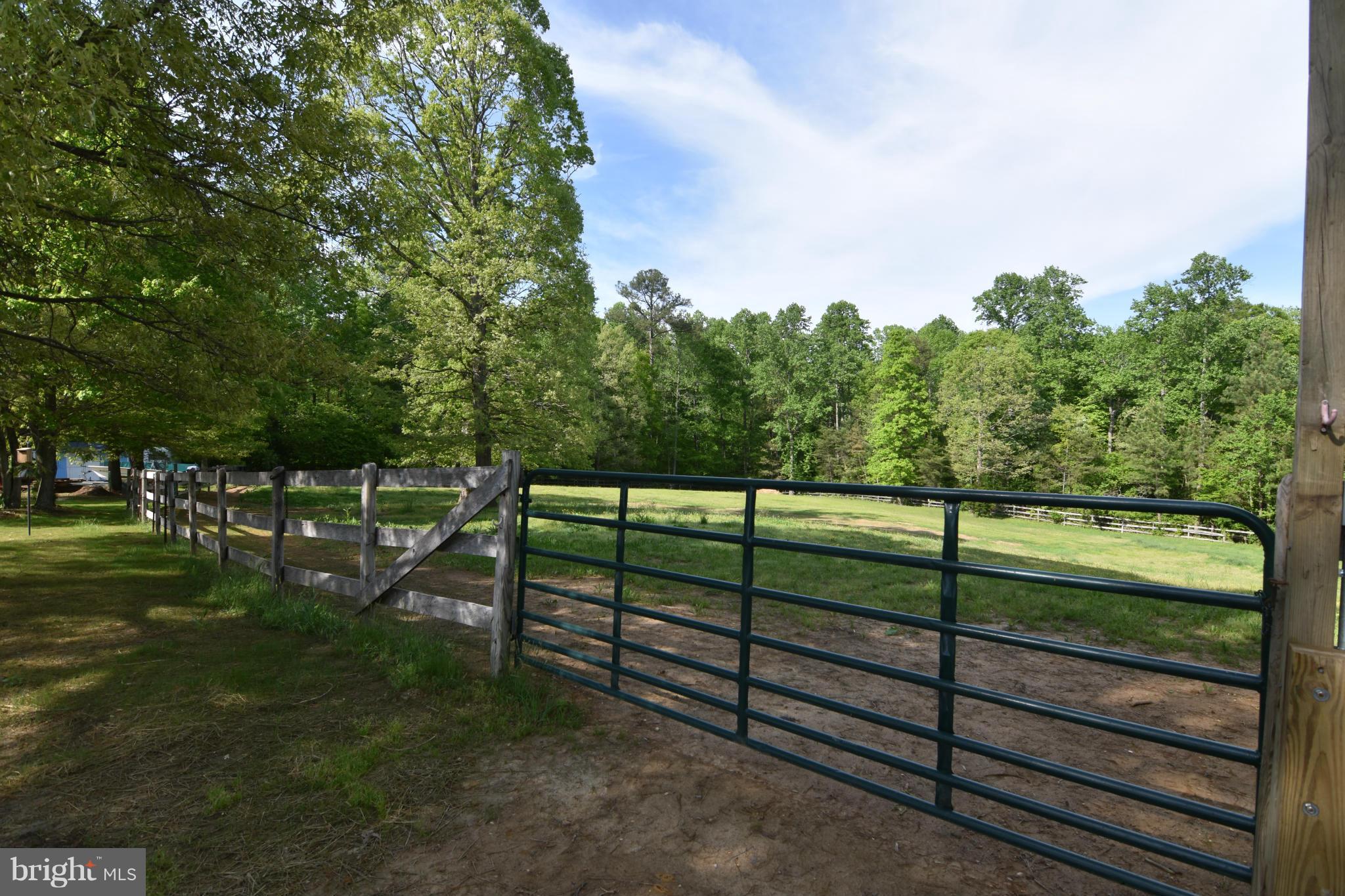 20510 Raceground Road Callaway, MD 20620 - Photo 22 of 30 a view of outdoor space