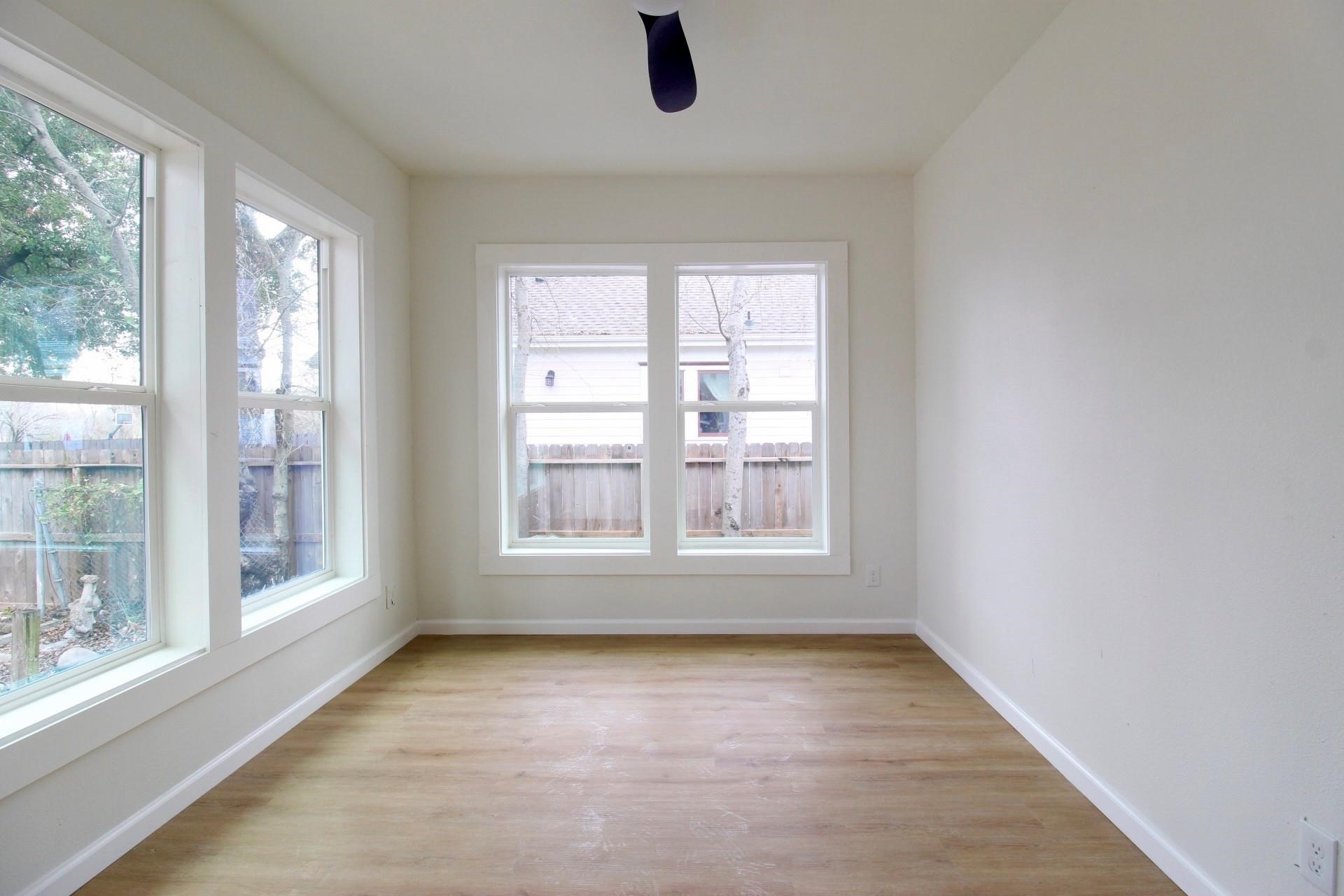 1618 Weber Street Houston, TX 77007 - Photo 13 of 44