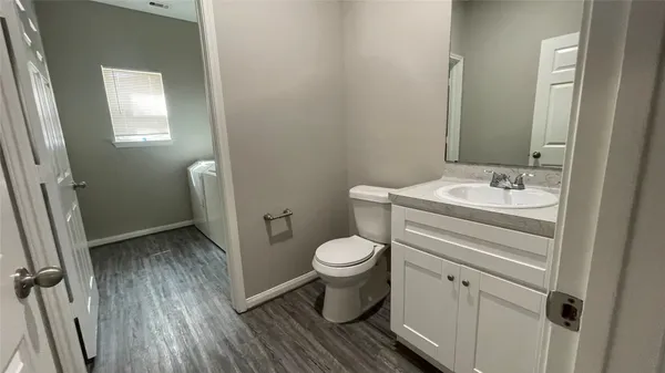 $2,100 | 4510 Mayflower Street, Unit B, Houston, TX 77051