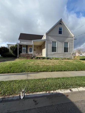 $215,000 | 409 South Street, Batesville, IN 47006