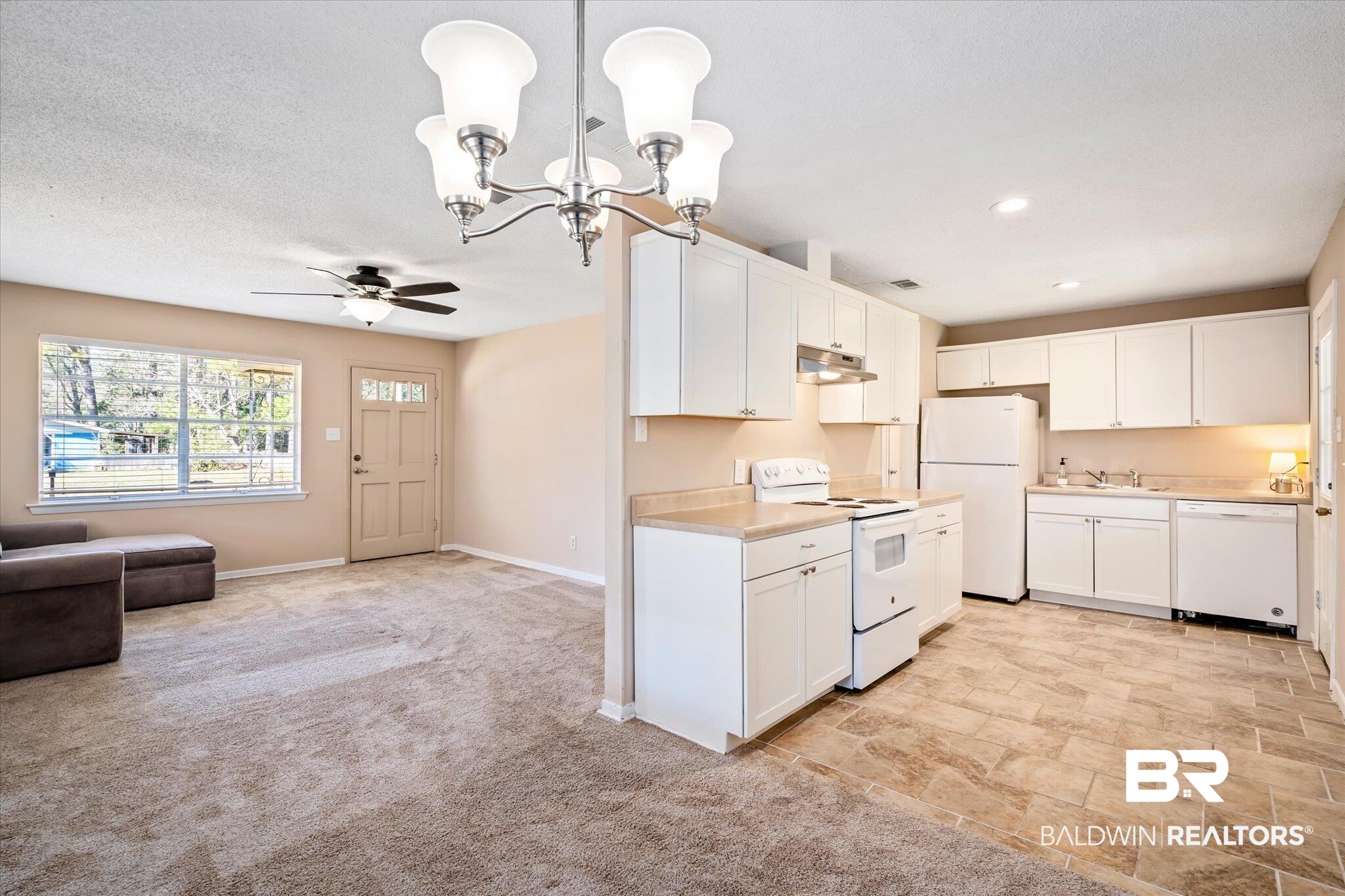 3371 Childers Street Mobile, AL 36605 - Photo 7 of 23