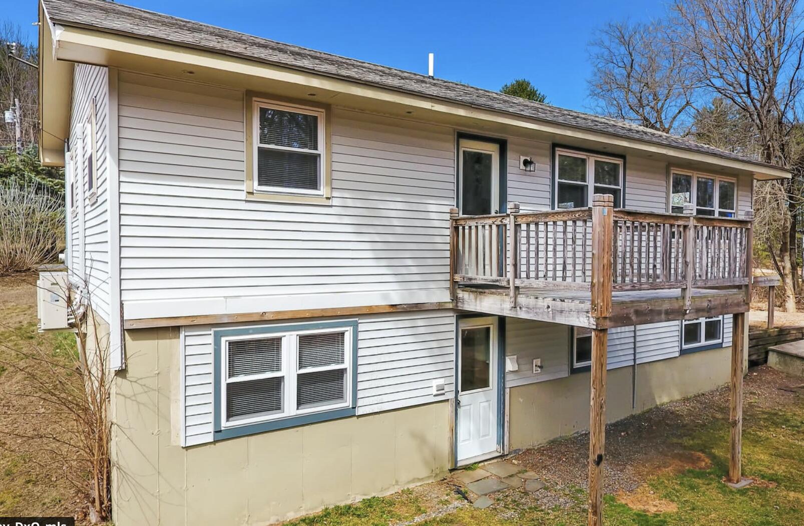 29 Eight Rod Road Augusta, ME 04330 - Photo 2 of 10 B