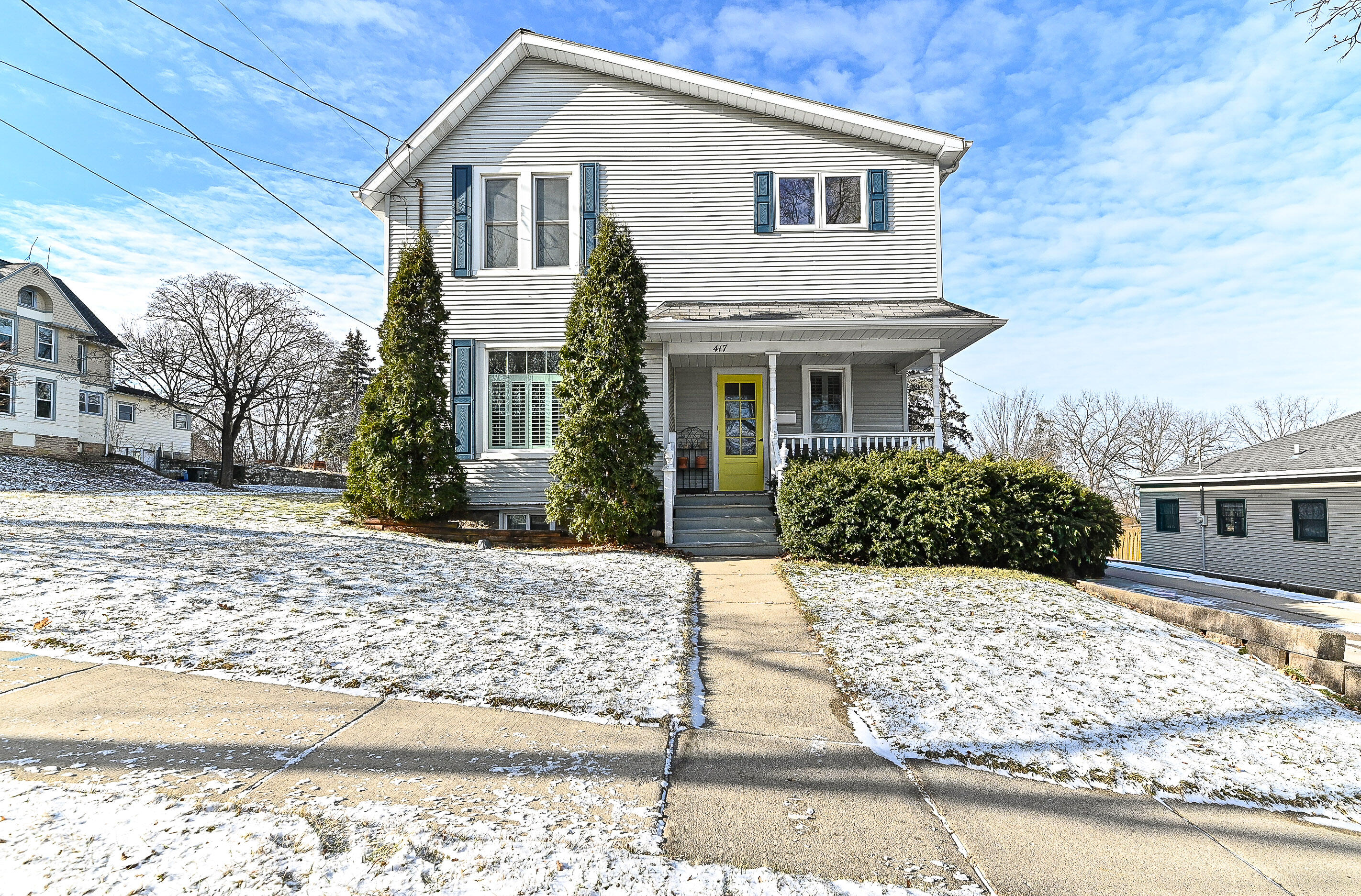 417 James Street Burlington, WI 53105 - Photo 30 of 40 James-5