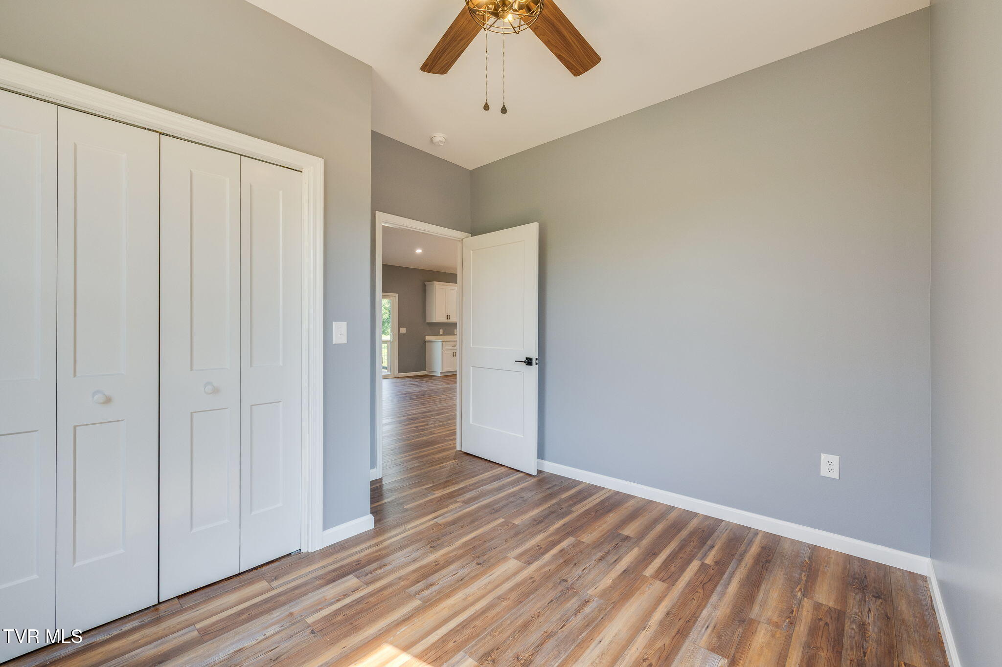 155 Keller Road Afton, TN 37616 - Photo 14 of 43 031