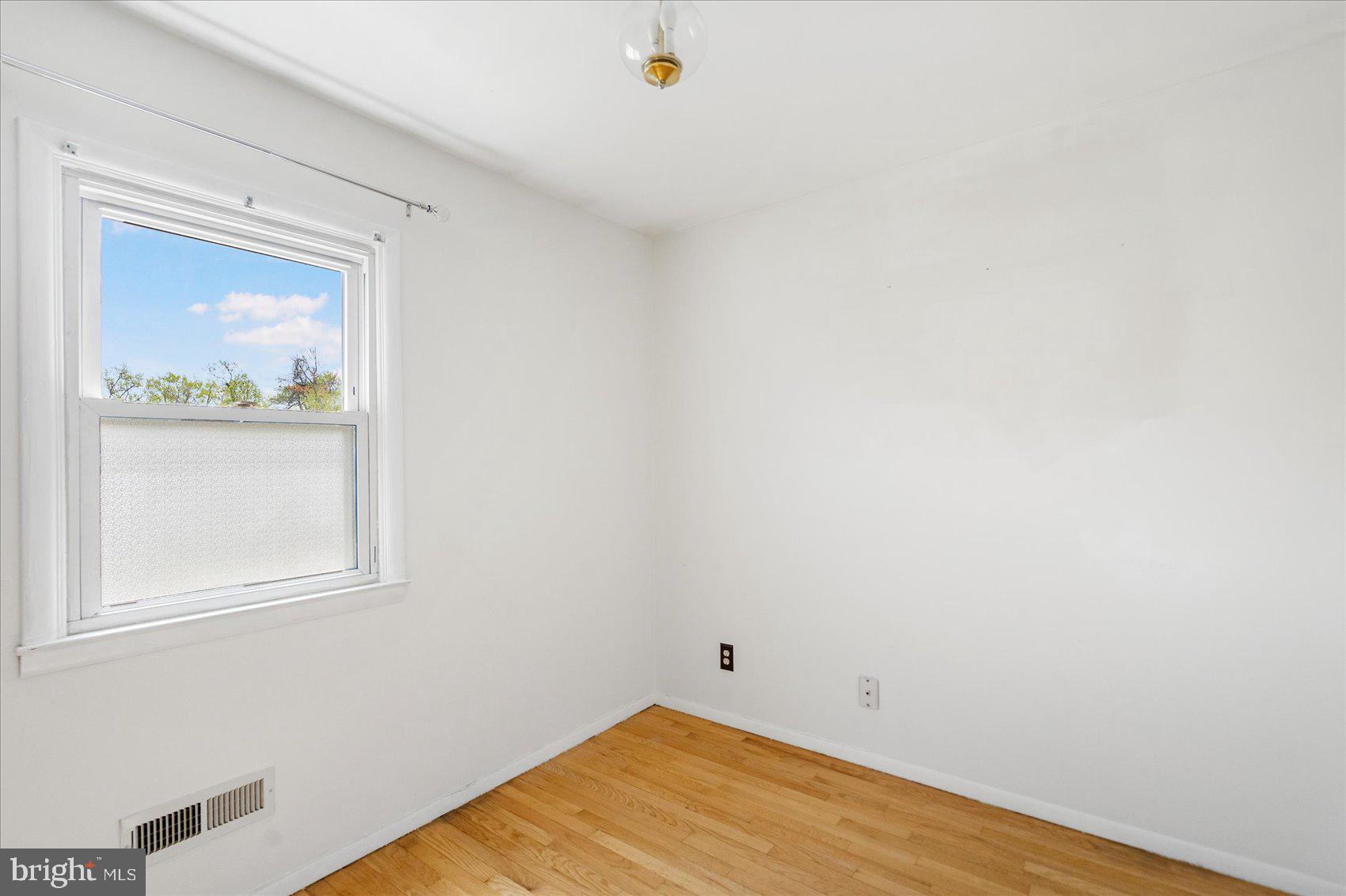 1828 Wycliffe Road Baltimore, MD 21234 - Photo 20 of 41 a view of empty room with window