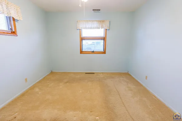$145,000 | 1412 West 11th Street, Junction City, KS 66441