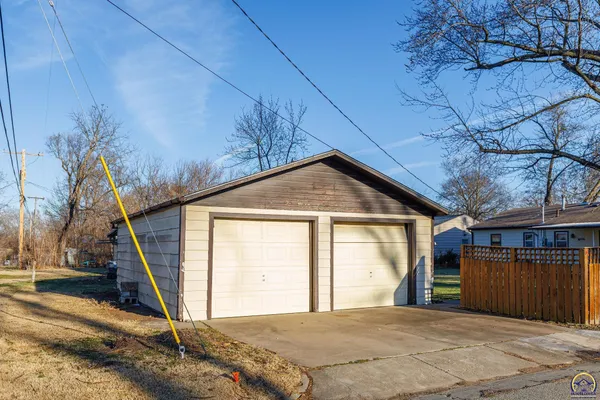 $145,000 | 1412 West 11th Street, Junction City, KS 66441