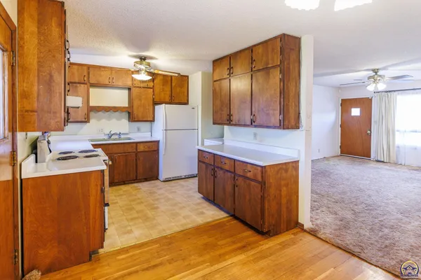 $145,000 | 1412 West 11th Street, Junction City, KS 66441