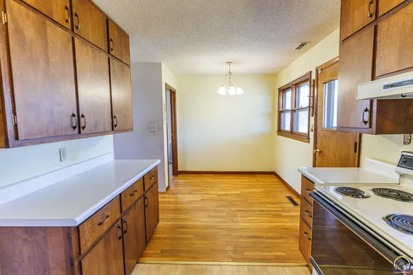 $145,000 | 1412 West 11th Street, Junction City, KS 66441