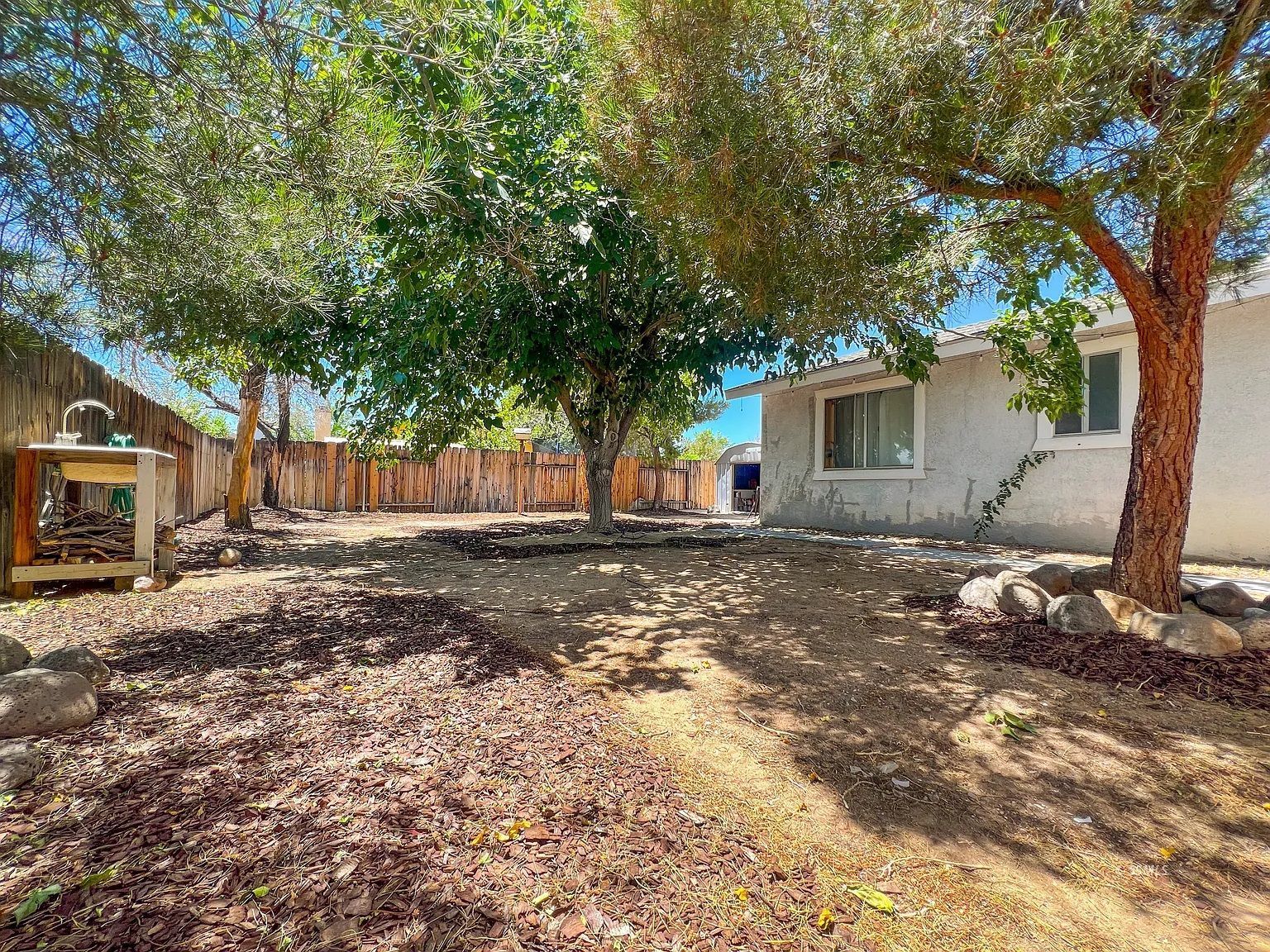 805 Victoria Court Ridgecrest, CA 93555 - Photo 16 of 17 Gallery Image 16