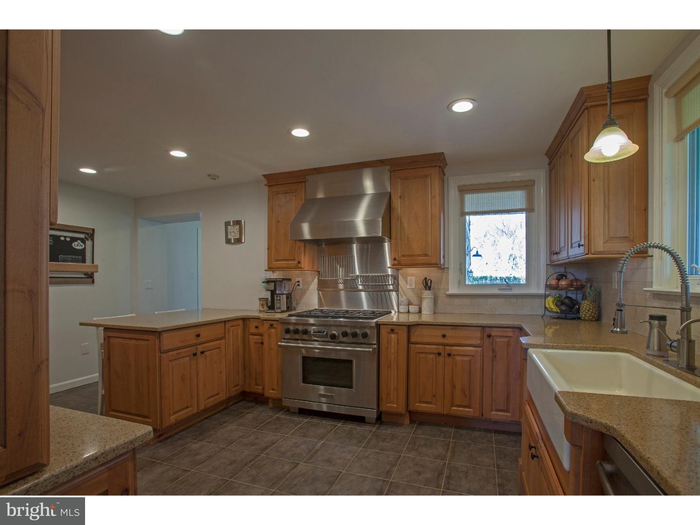 1606 Elephant Road Perkasie, PA 18944 - Photo 5 of 30 Gourmet Kitchen with Gas Range