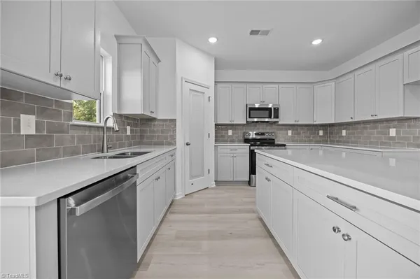 $436,900 | 2421 Pleasant Hill Liberty Road, Liberty, NC 27298