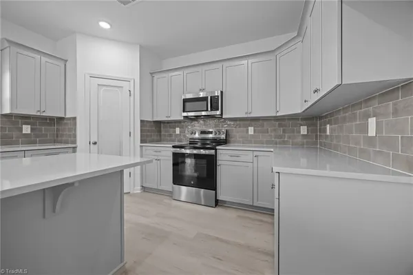 $436,900 | 2421 Pleasant Hill Liberty Road, Liberty, NC 27298