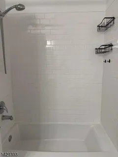 $599,999 | 1026 Castle Road, Mahwah, NJ 07430