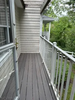 $599,999 | 1026 Castle Road, Mahwah, NJ 07430