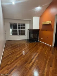 $599,999 | 1026 Castle Road, Mahwah, NJ 07430