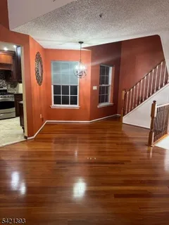 $599,999 | 1026 Castle Road, Mahwah, NJ 07430