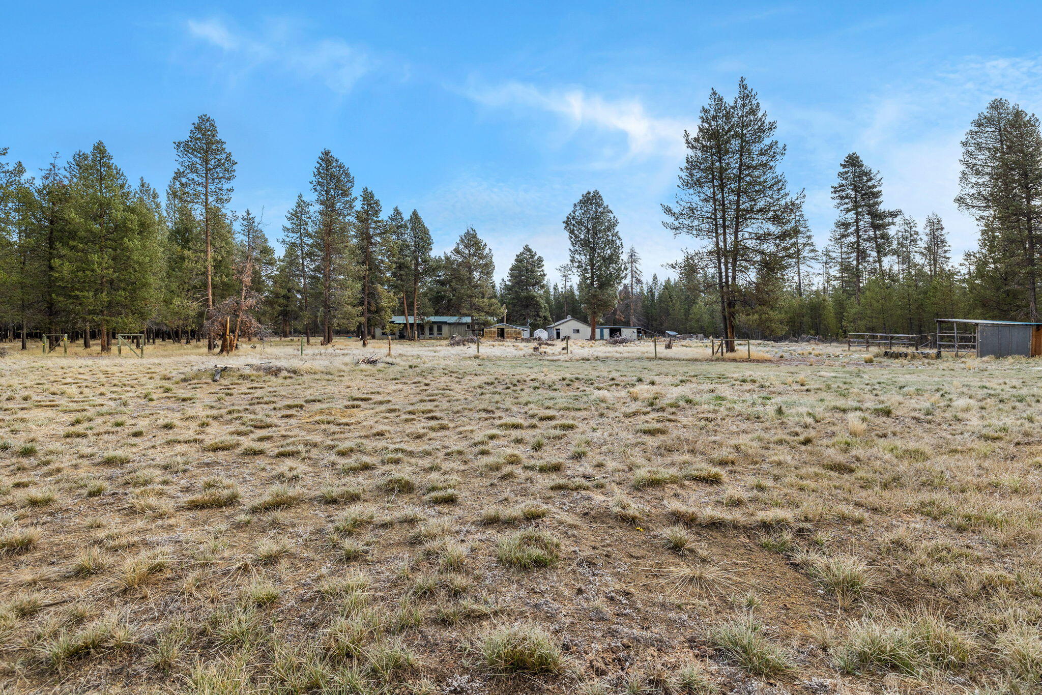 8146 Reeve Road La Pine, OR 97739 - Photo 33 of 38 2023_10_27_8146_reeve_road_la_pine-9