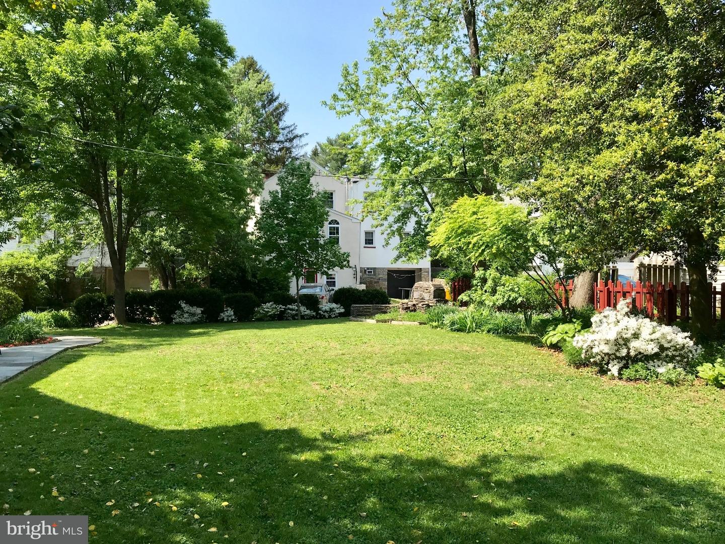 1463 Manoa Road Wynnewood, PA 19096 - Photo 19 of 23 Side Yard