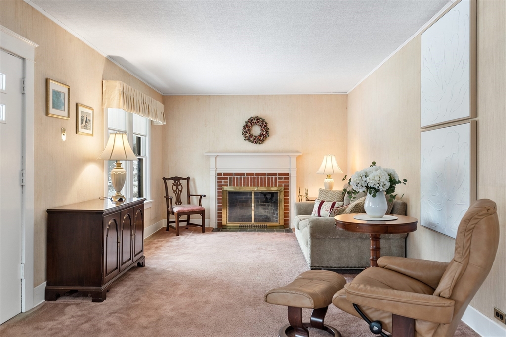 67 Lowell Street Lexington, MA 02420 - Photo 13 of 41