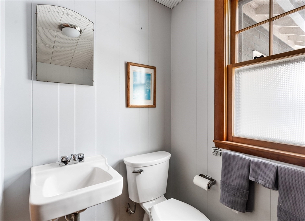 67 Lowell Street Lexington, MA 02420 - Photo 27 of 41