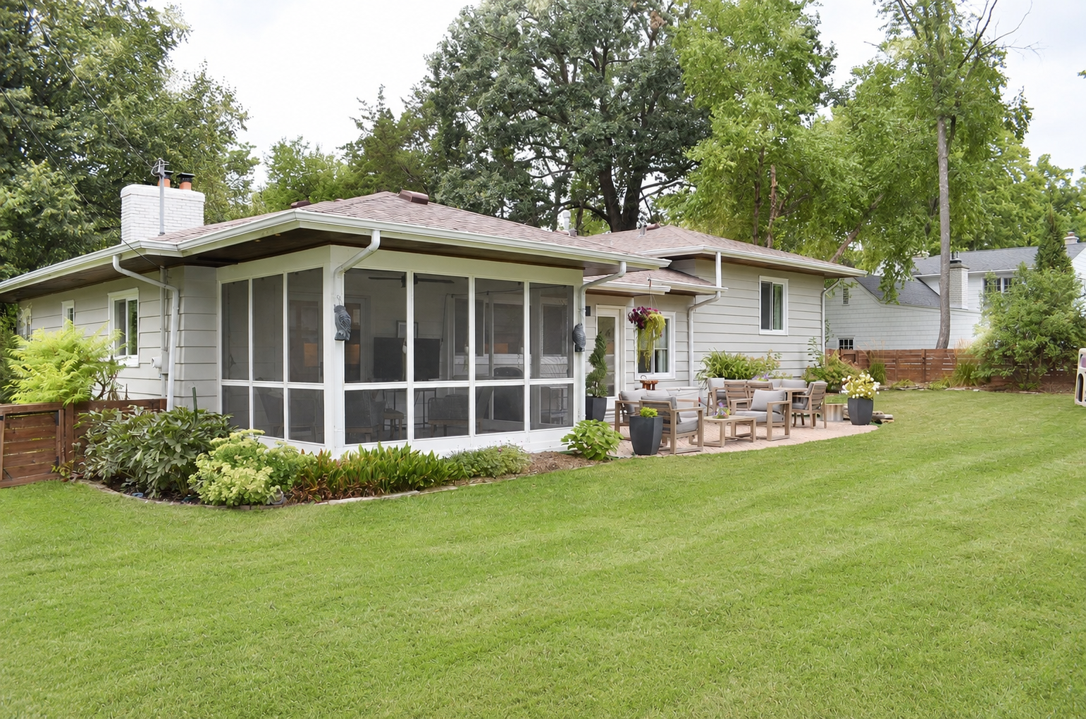 241 Holly Road Hopkins, MN 55343 - Photo 40 of 40 Gallery Image 40