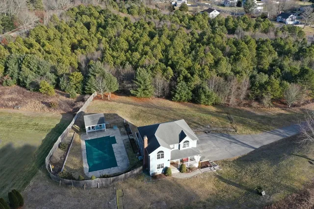 $699,900 | 167 Grove Street, Kingston, MA 02364