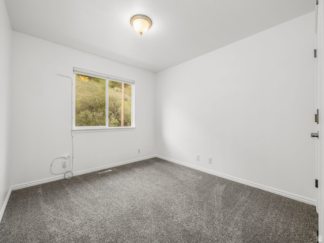 1381 Alpine Loop, Unit 1381 Provo, UT 84606 - Photo 15 of 27