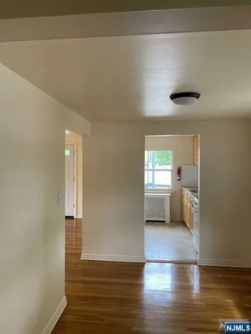 $1,900 | 29 West Passaic Street, Maywood, NJ 07607