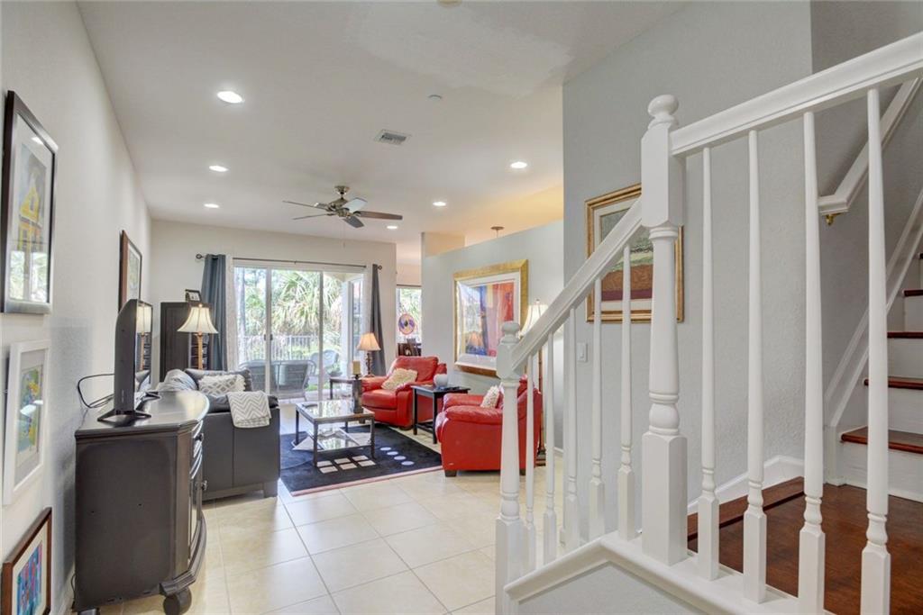 199 Southwest Walking Path Stuart, FL 34997 - Photo 12 of 48 Gallery Image 12