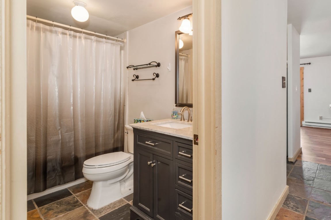 2590 Longthong Road, Unit 211 Steamboat Springs, CO 80487 - Photo 13 of 26 hall bathroom