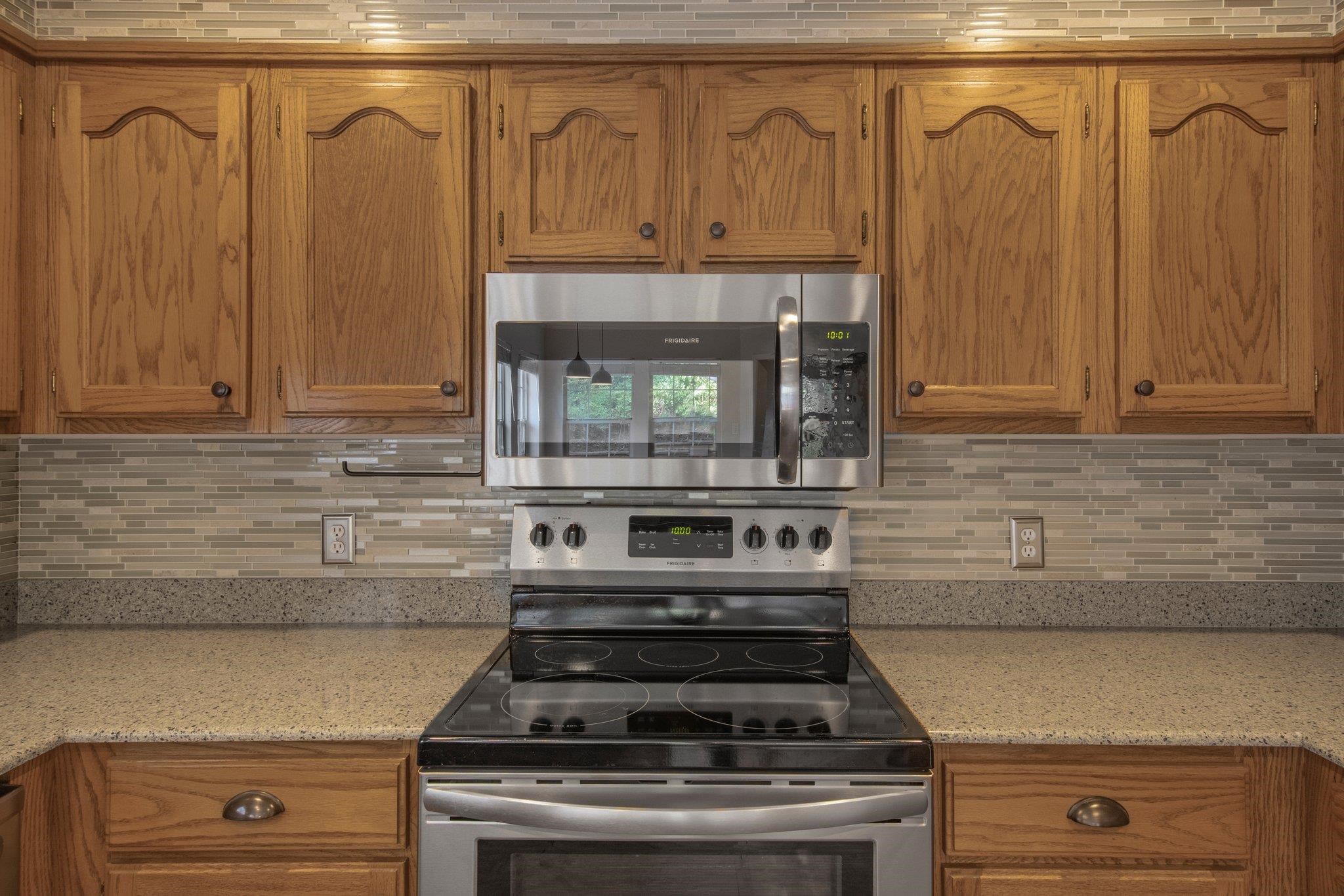 225 Bay Vw Drive Daphne, AL 36526 - Photo 12 of 38