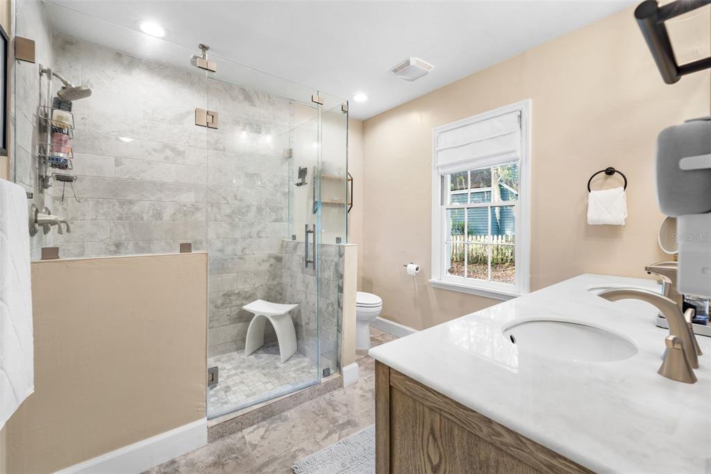 8410 Southwest 52 Place Gainesville, FL 32608 - Photo 12 of 20