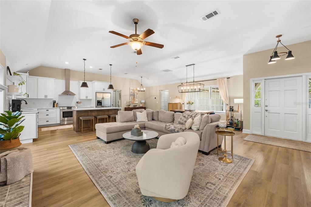 8410 Southwest 52 Place Gainesville, FL 32608 - Photo 4 of 20